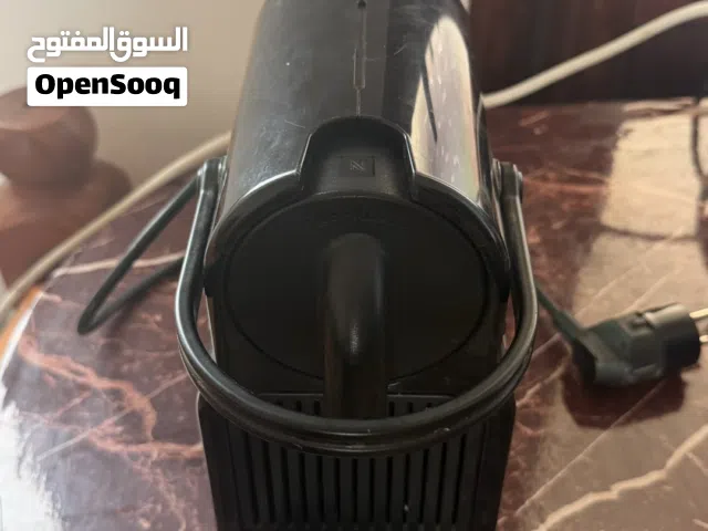 ماكنه nespresso مع جهاز الحليب