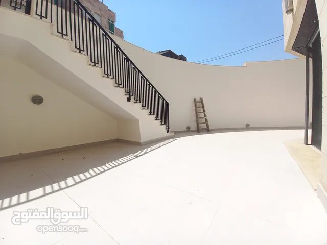 شقة مفروشة للإيجار في دير غبار ( Property 33826 )-175141502
