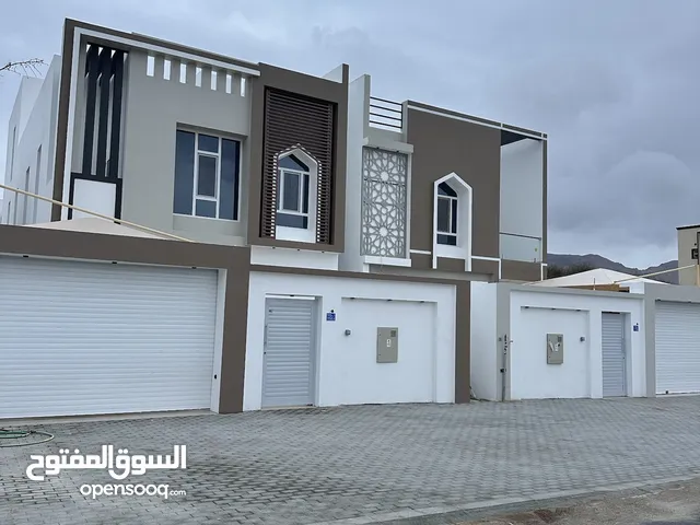 توين فيلا منفصلات للبيع