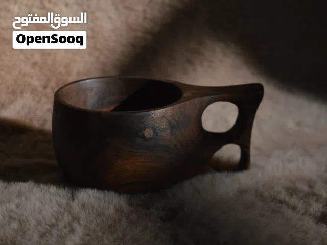 كوب من الخشب الطبيعي