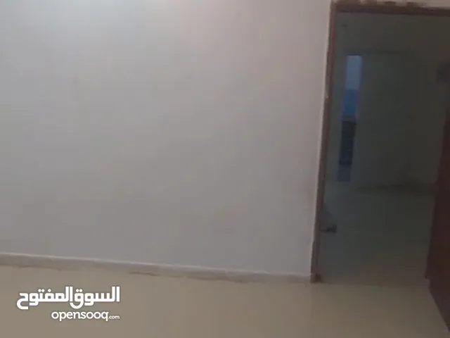 2500 ft 1 Bedroom Townhouse for Sale in Ras Al Khaimah Al-Dhait