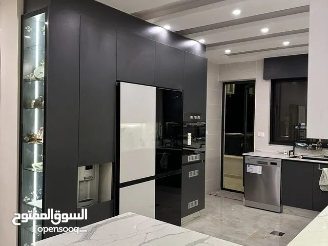 200m2 4 Bedrooms Apartments for Sale in Amman Tla' Ali