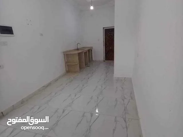 150 m2 2 Bedrooms Townhouse for Sale in Tripoli Arada