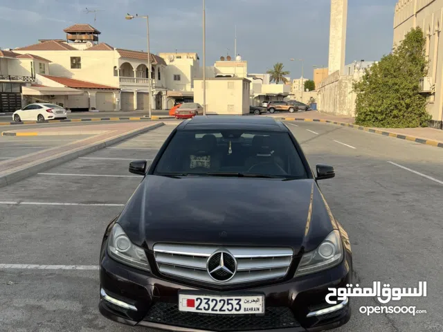 Used Mercedes Benz C-Class in Central Governorate