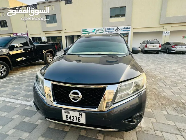 Nissan Pathfinder 2014 for sale main gear box problem . Not working