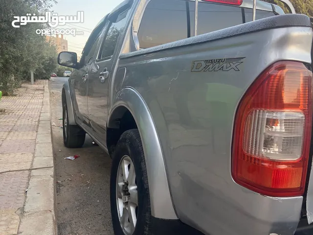 ISUZU D-MAX 2007 4×4