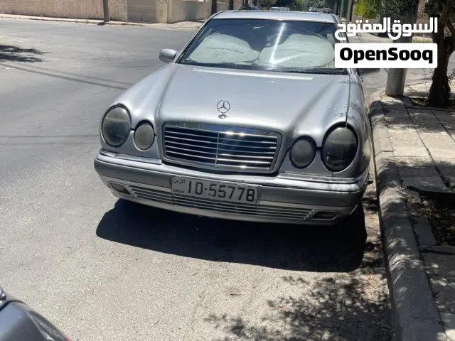 1996 Mercedes Benz E-Class E 200