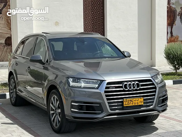 Audi Q7 2017 in Al Dakhiliya