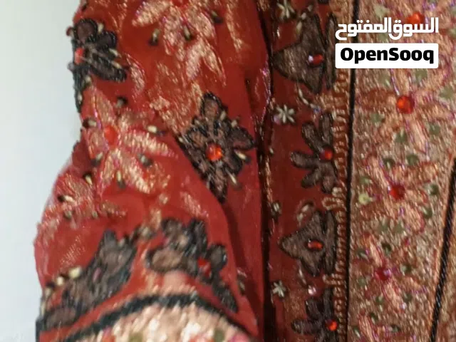 فستان مقاس كبير لوزن 85 تقريبا ثقيل جديد