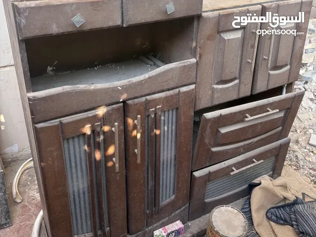مطبخ خشب مكون من 2 باب و3 جرار معلق ومنخفض