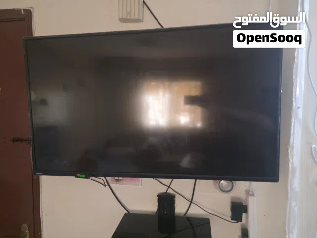 تلفاز توشيبا بحالة جيدة ونظيف ( ليس سمارت)