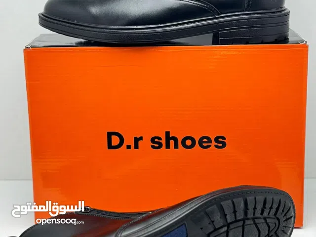 بوت طبي و جلد طبيعي حاجة راقية متوفر مقسات من 41 الي 45