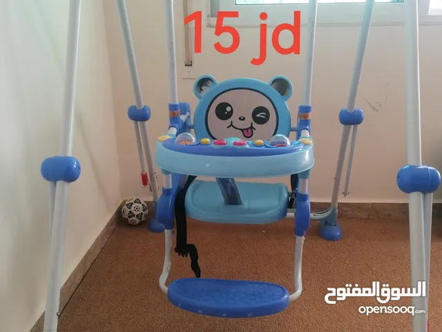 مرجيحة لون ازرق السعر 15 دينار