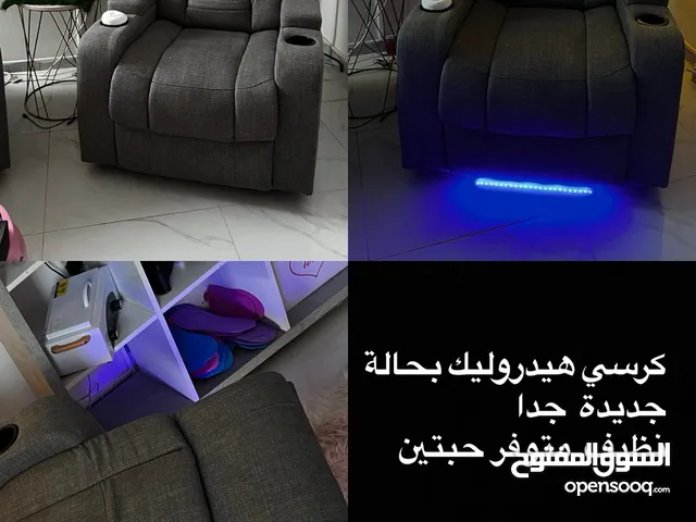 معدات وادوات صالونات  بحالة شبه جديدة مستعمل للبيع
