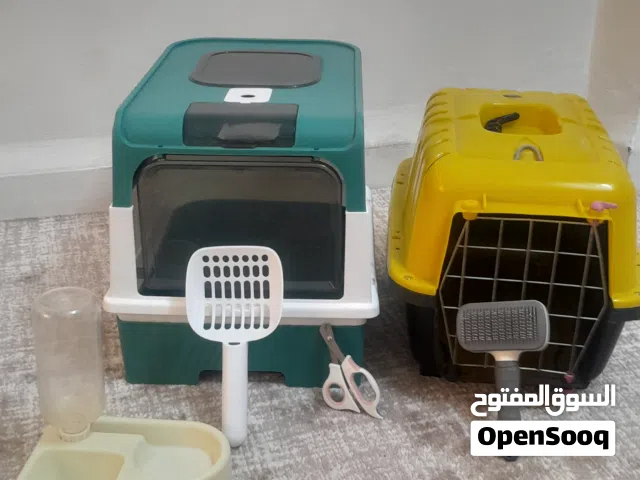 مجموعة مستلزمات للقطط