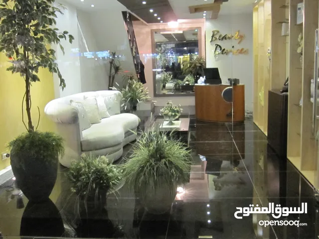 محل للايجار مقابل صيدا مول
