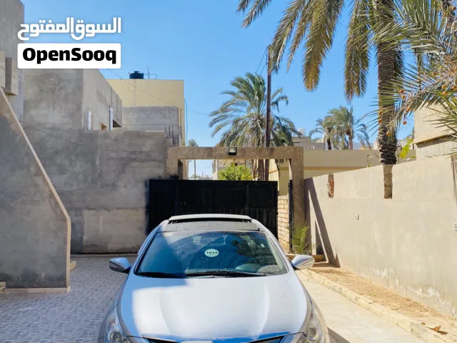 Used Hyundai Sonata in Tripoli