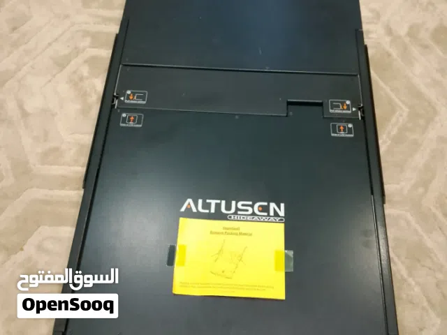 جهاز تحكم بعدة سيرفرات KL9116M Rail LCD IP KVM