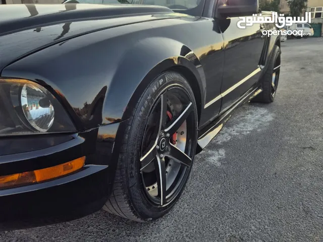 للبيع موستانج 2009 V6