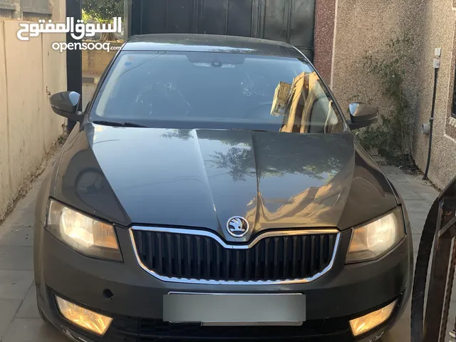 سكودا اوكتافيا 2016