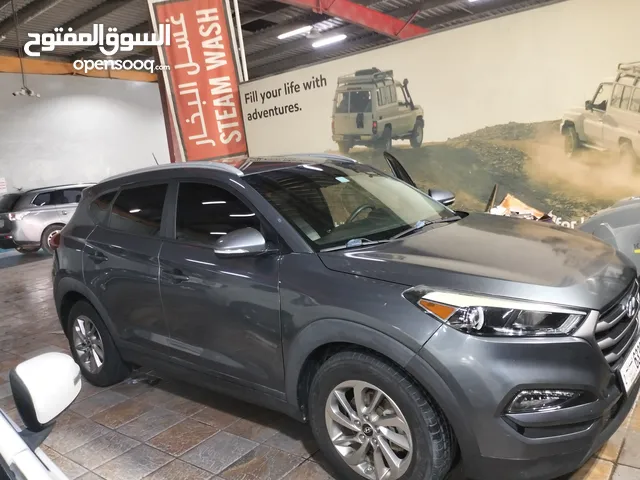 سيارة هيونداي توكسن 2016 للبيع