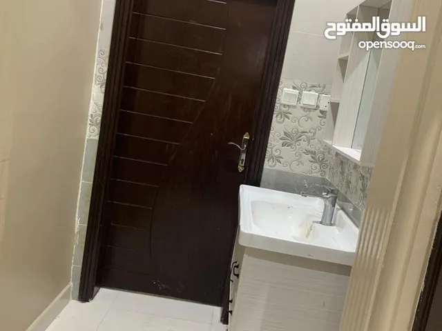 0 m2 5 Bedrooms Apartments for Rent in Jeddah Al Hamadaniyah