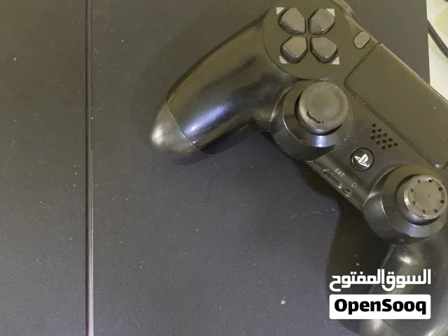 PlayStation 4 PlayStation for sale in Al Dakhiliya