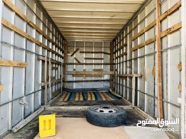 حافظة للبيع