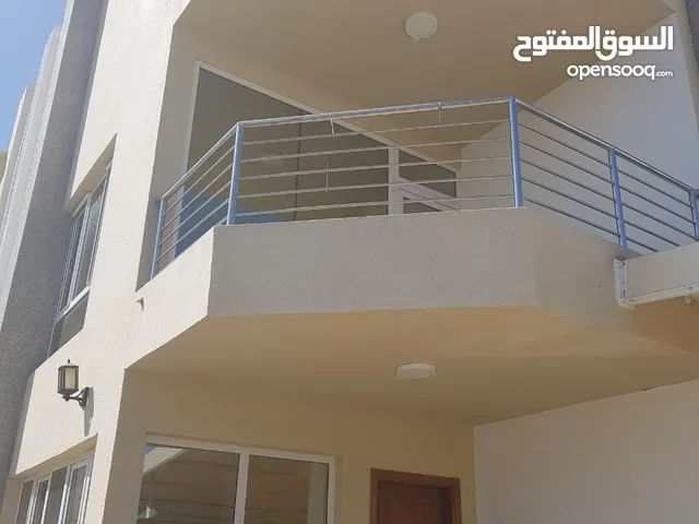 379 m2 More than 6 bedrooms Villa for Sale in Muscat Madinat As Sultan Qaboos