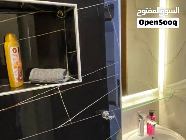 شقه مفروشه للايجار فخمه جدآ  خلدا 110م