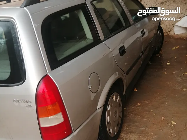 Used Opel Astra in Tripoli