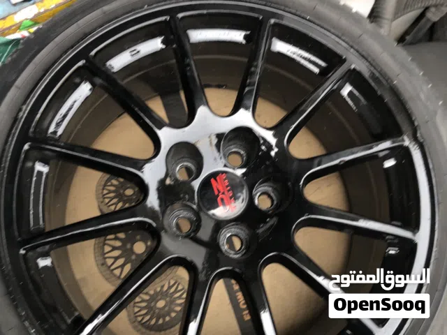 طقم جنط 18ايفو اوريجنال بلكاوتش عليه عرض