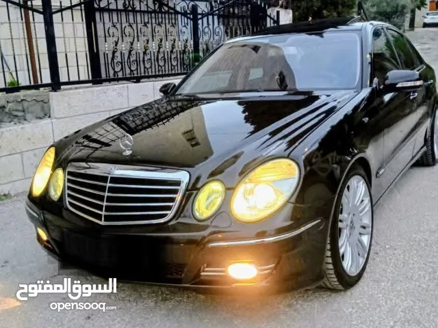 مرسيدس e200