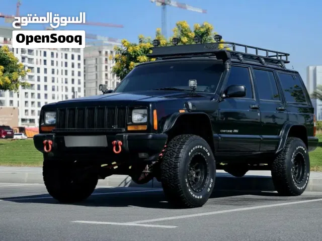 2001 Jeep Cherokee GCC – Fully Modified Desert Beast  CR7 Suspension