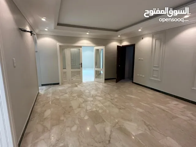 500 m2 5 Bedrooms Apartments for Rent in Jeddah Al Hamra