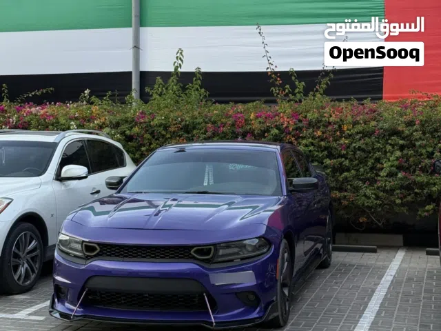 دوج تشارجر RT 2018 5700CC في قمة النظافة