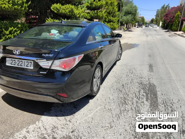 2013 هيونداي سوناتا Limited