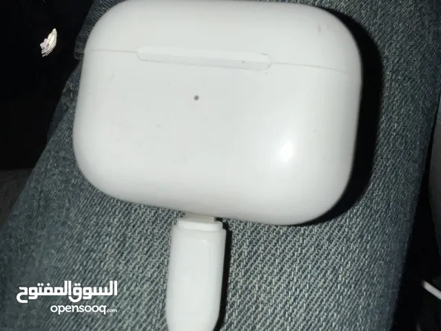 سماعات air pods اصلي مستعمل بحاله ممتازه للبيع