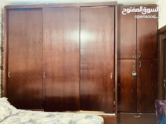 أثاث غرفة نوم للبيع