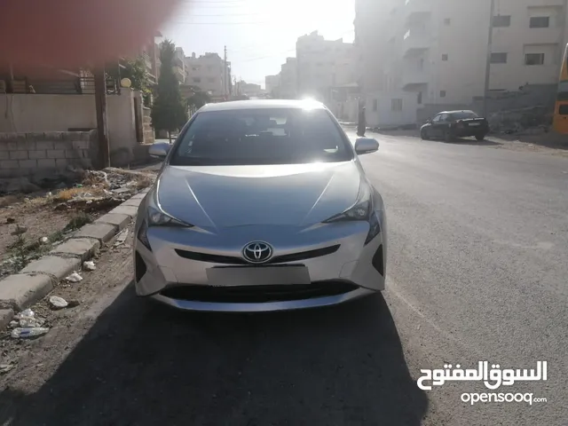 Used Toyota Prius in Zarqa