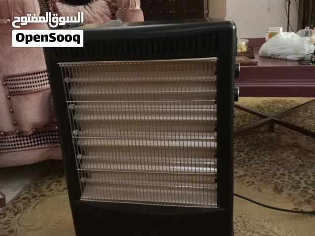 مدفأة كهربائية بحالة جيدة