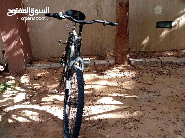 دراجة إيطاليا اللبيع