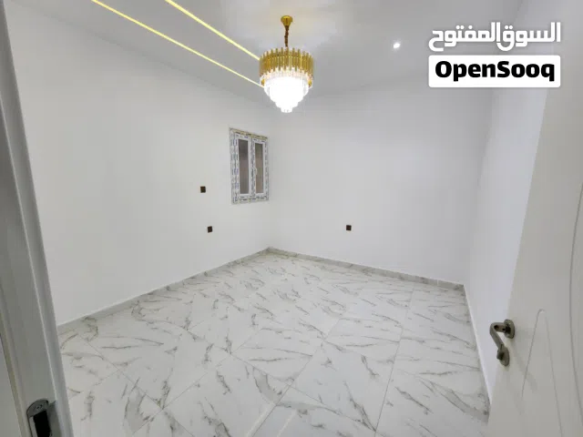 2222 m2 3 Bedrooms Apartments for Rent in Benghazi Tabalino