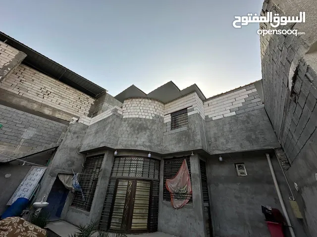 250 m2 3 Bedrooms Townhouse for Sale in Basra Abu Al-Khaseeb
