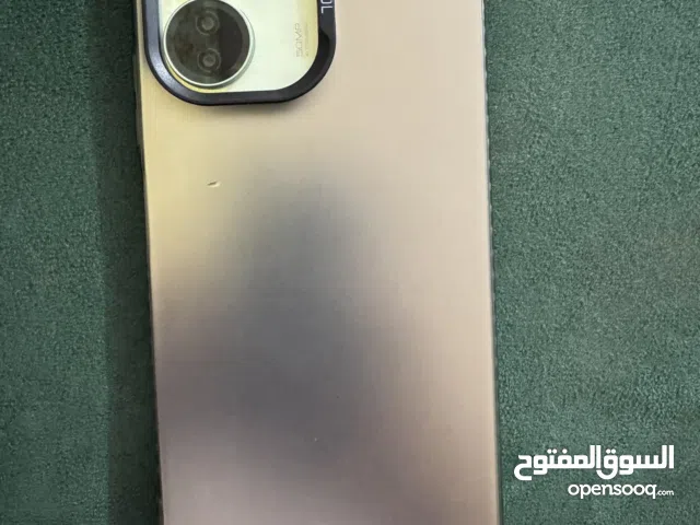 تلفون شاومي نظيف مستخدم مال شهر بس نظيف بحاوله وكاله مافيه شي حتى خدوش مافيه