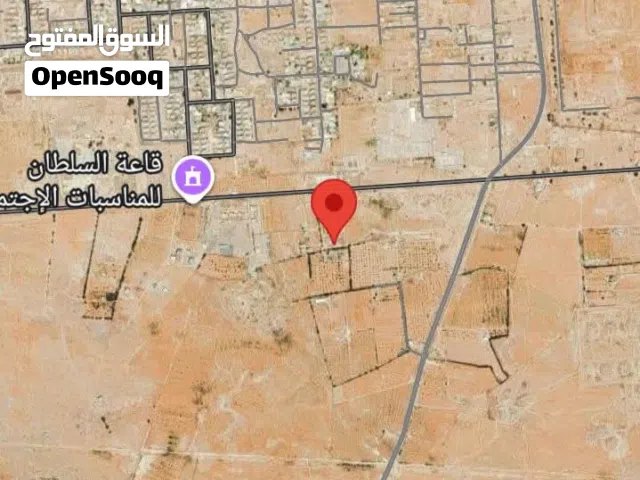 250 m2 4 Bedrooms Townhouse for Rent in Sirte Hay Al-700