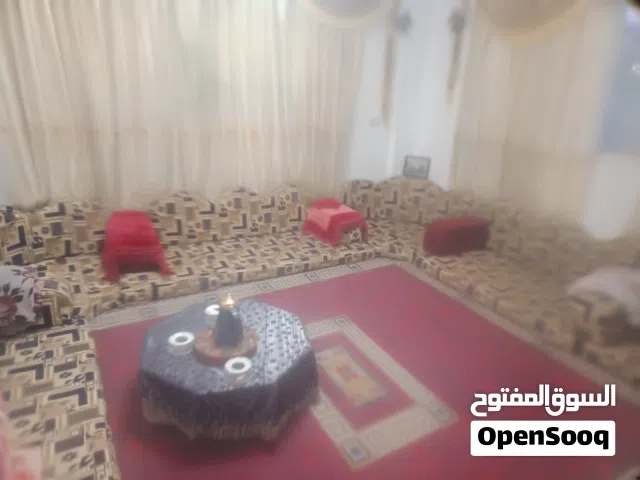 فراش عربي للبيع استخدام بسيط