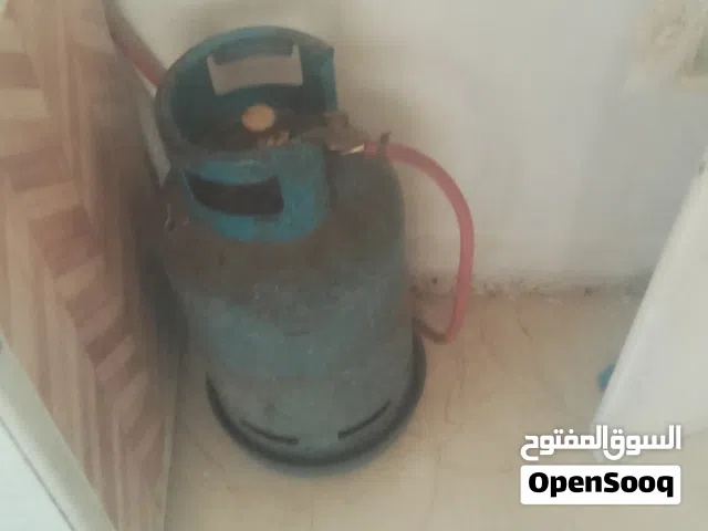 جرة غاز معبية نصها وأكثر بس بنحكي نصها