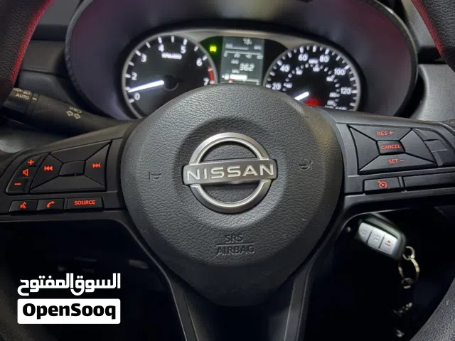 2024, Nissan, Versa, Standard