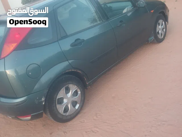 2004 فورد فوكس Ambiente